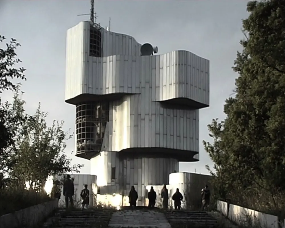 Still from: Scene for a New Heritage 1,2,3, (link: https://www.moma.org/collection/works/114305 text: David Maljkovic), 21.20mins, 2006