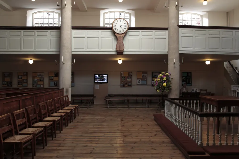Still from: The Use of Money, (link: http://www.markwilsher.com/page14.htm text: Mark Wilsher), 12.38mins, 2009