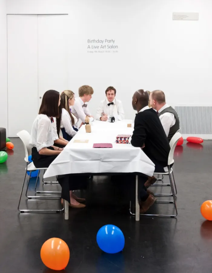 Live Art Salon